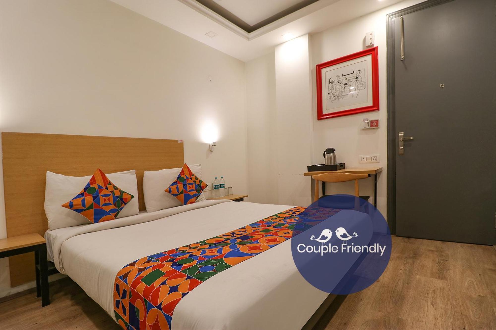 Fabhotel The Chaitanyas Rohini Sec 18 Дели Экстерьер фото